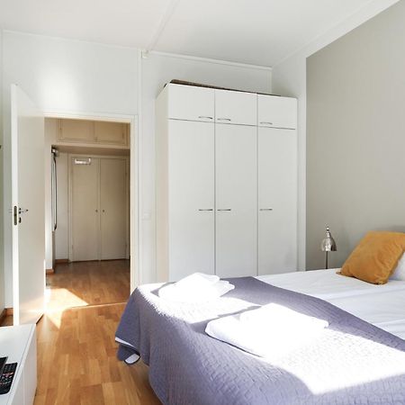 Kotimaailma Apartments Kamppi - 2Br For 4 Persons Helsinki Buitenkant foto