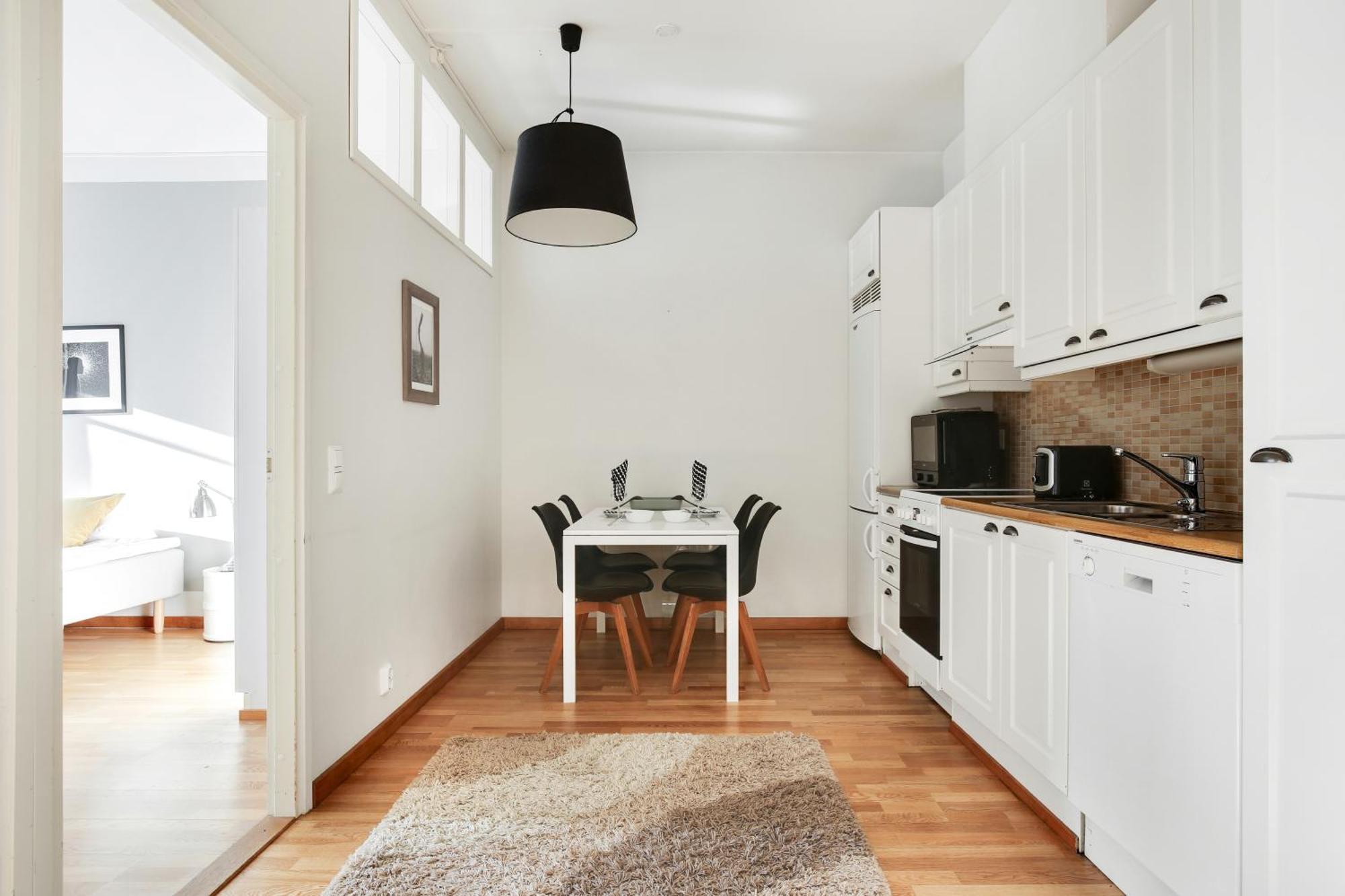 Kotimaailma Apartments Kamppi - 2Br For 4 Persons Helsinki Buitenkant foto